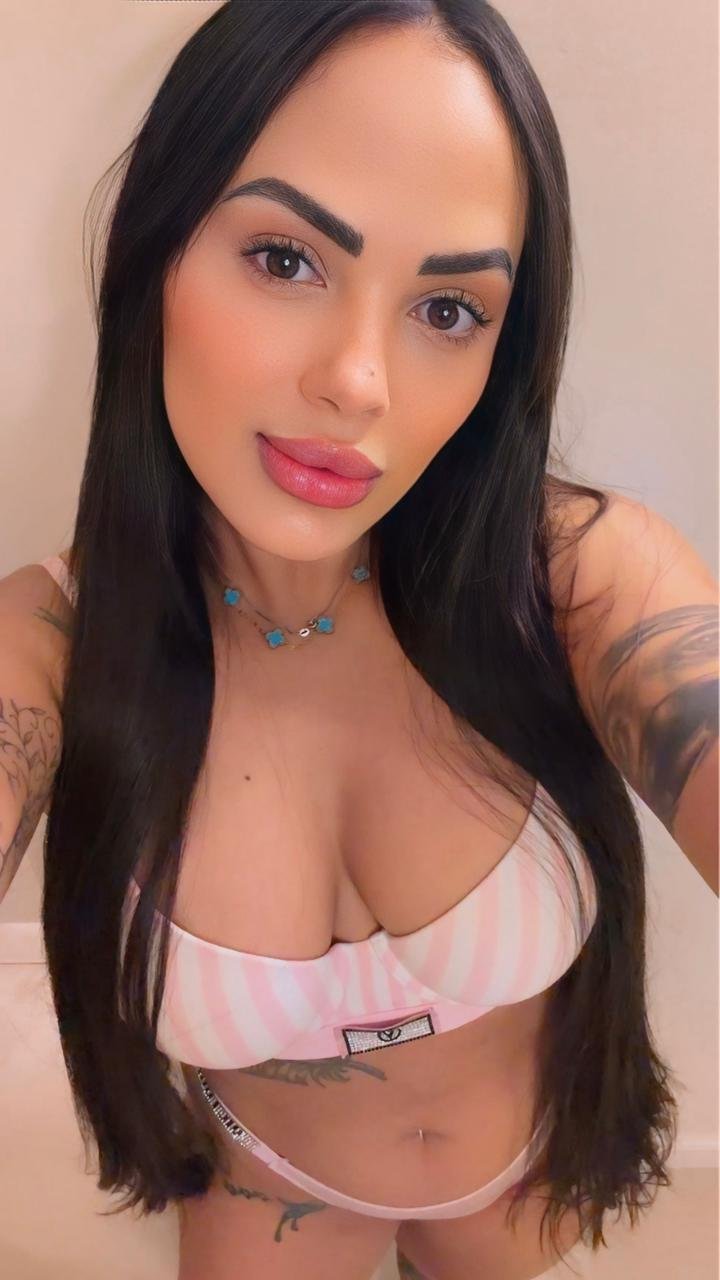 in-Haifa-Brazilian-beauty-Graceful_4